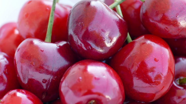 Bea cerezas campos electrostáticos.png